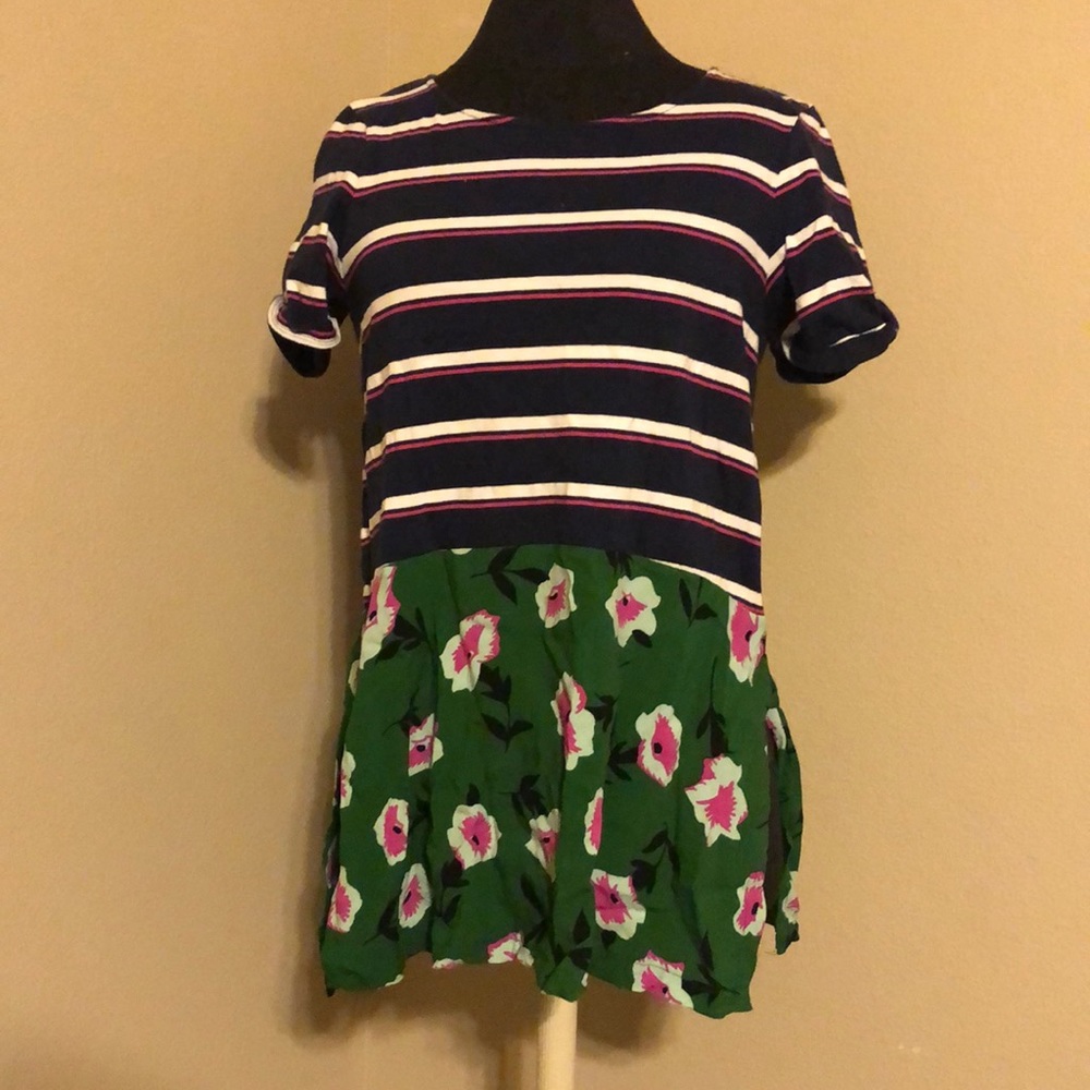 ❤️ Anthropologie mixed pattern top